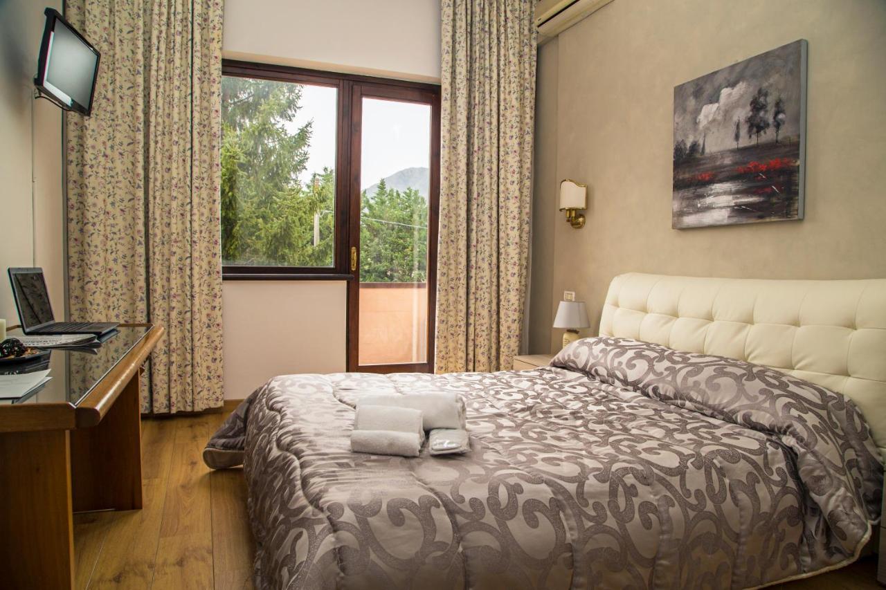 Venafro Palace Hotel מראה חיצוני תמונה